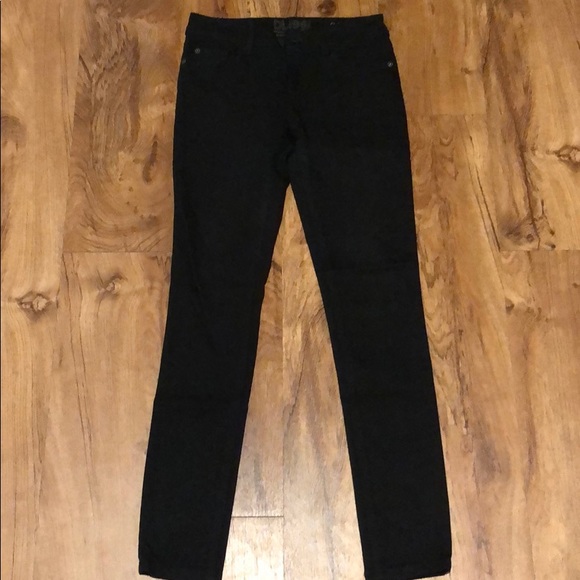 Jeans - Picture 1 of 3